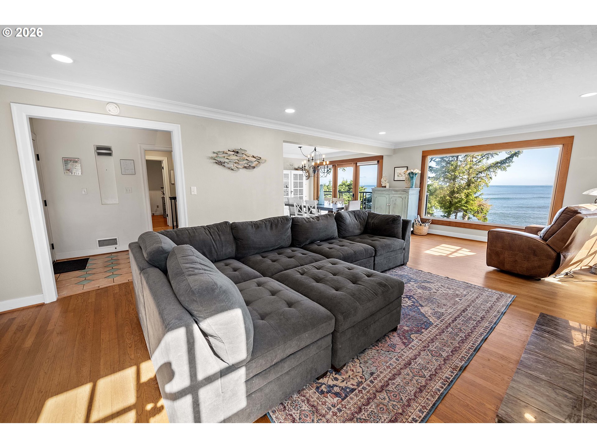 3232 Sunset Boulevard Seaside, OR 97138 - Photo 3 of 48 a living room with furniture and a large window