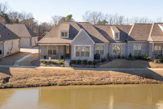 $355,900 | 3028 Wiltshire Cove, Bartlett, TN 38133