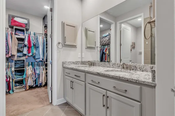 $349,900 | 3028 Wiltshire Cove, Bartlett, TN 38133