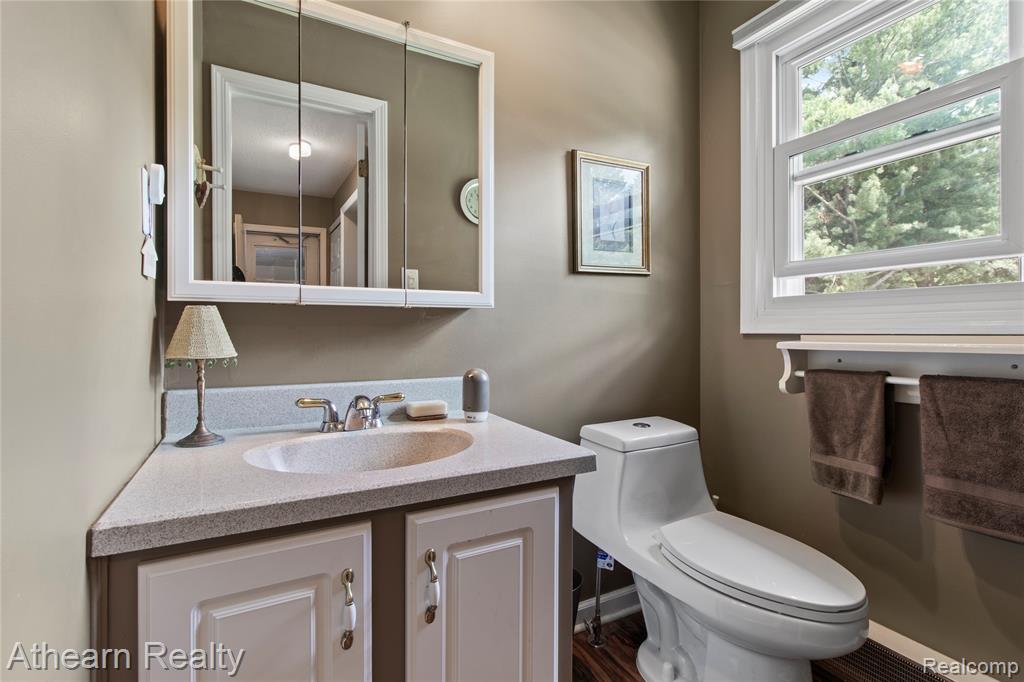 12427 Foley Road Fenton, MI 48430 - Photo 37 of 47