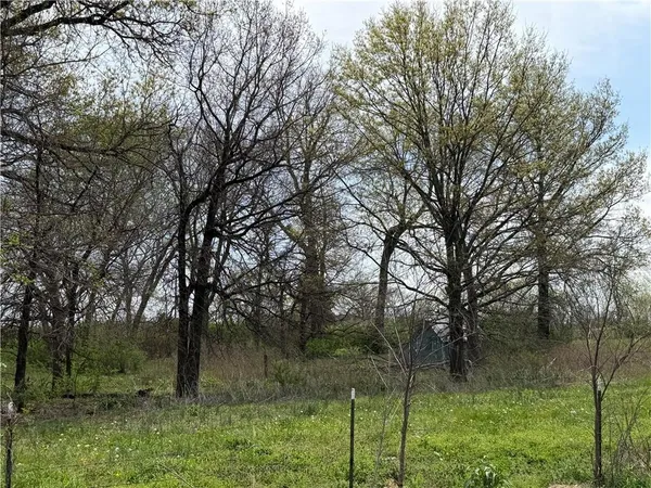 $110,000 | 961 Southwest 201st Road, Warrensburg, MO 64093