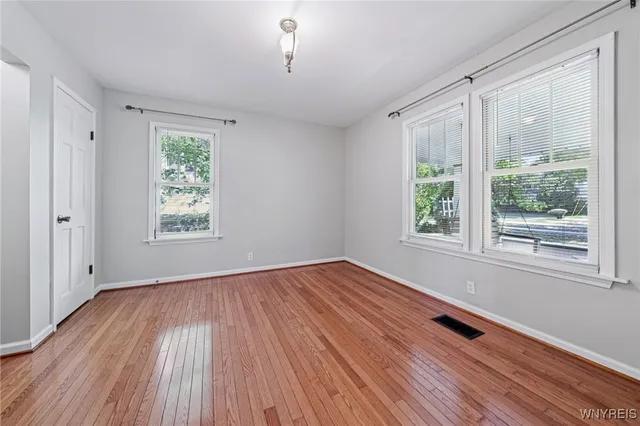 $409,900 | 424 Linden Avenue, East Aurora, NY 14052