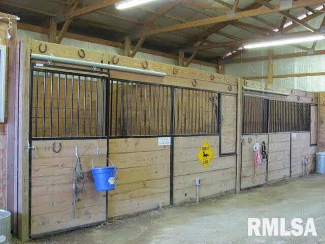 14581 Remington Road Marion, IL 62959 - Photo 17 of 25 Gallery Image 17
