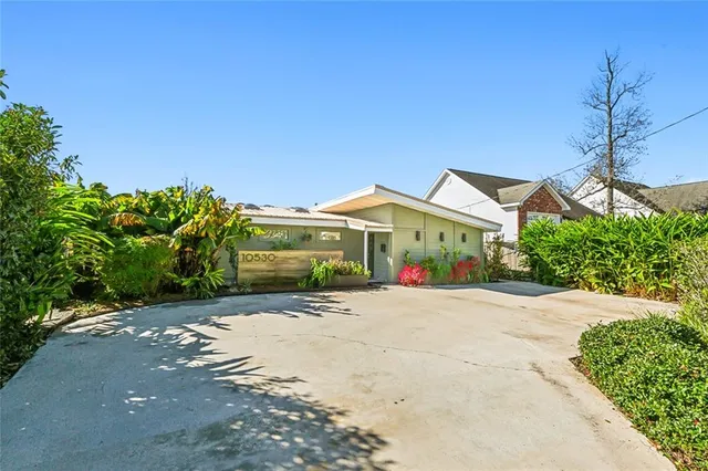 $550,000 | 10530 Carthage Street, River Ridge, LA 70123
