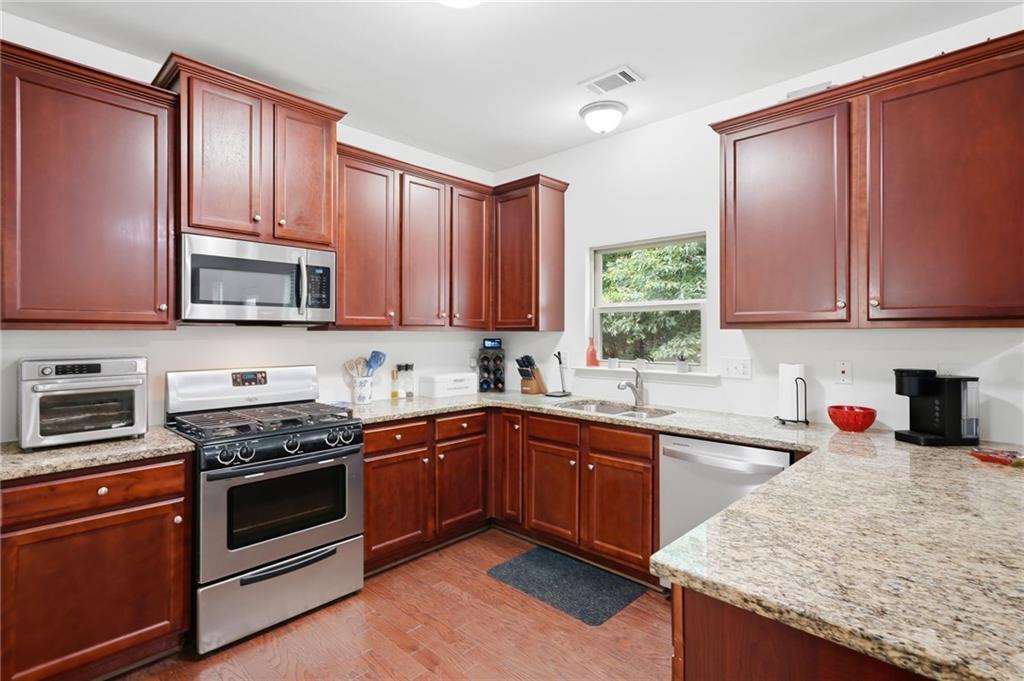 246 Manous Way Canton, GA 30115 - Photo 4 of 39