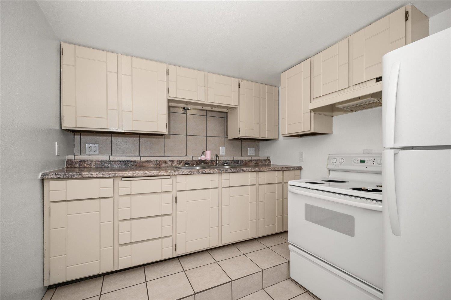 3704 East 28th Avenue Spokane, WA 99223 - Photo 47 of 50
