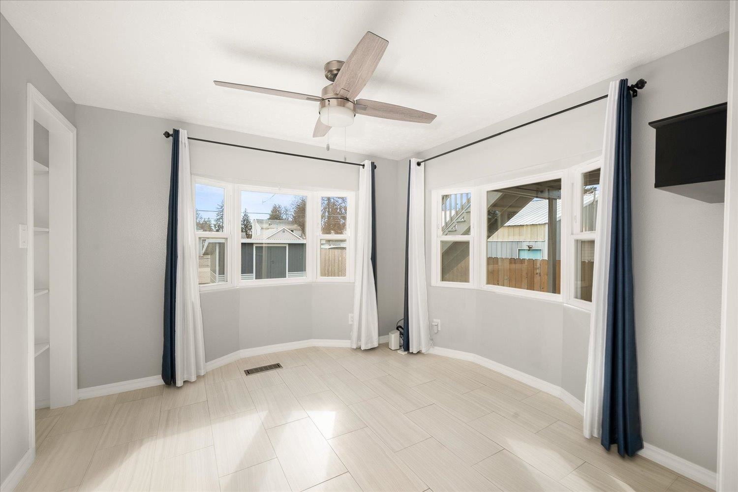 3704 East 28th Avenue Spokane, WA 99223 - Photo 6 of 50