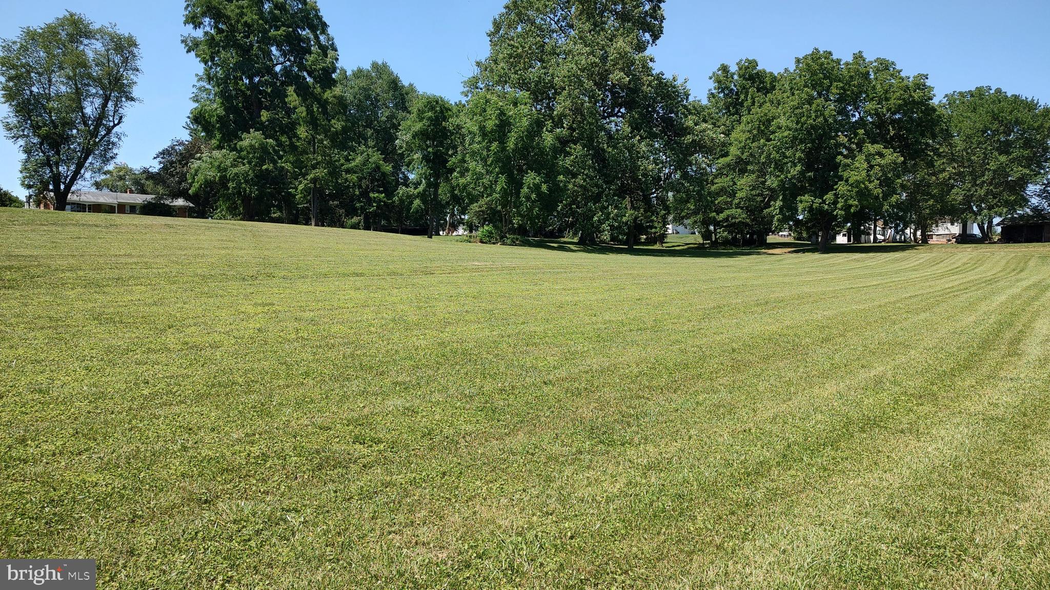 9915 Moxley Road Damascus, MD 20872 - Photo 3 of 60 Gallery Image 3