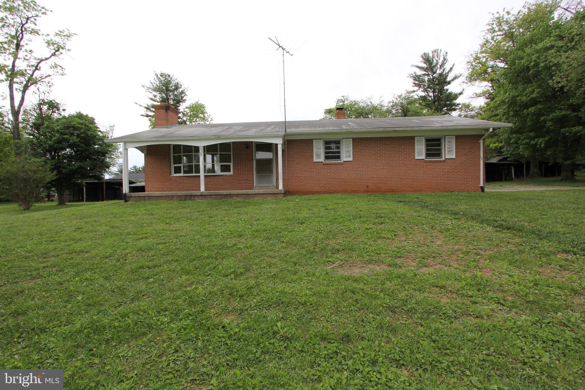 9915 Moxley Road Damascus, MD 20872 - Photo 6 of 60 Gallery Image 6
