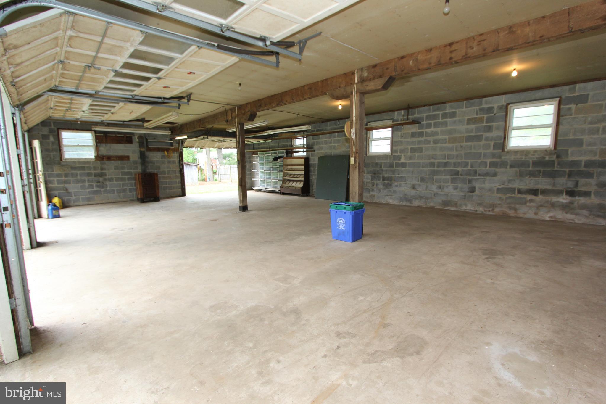 9915 Moxley Road Damascus, MD 20872 - Photo 10 of 60 Gallery Image 10