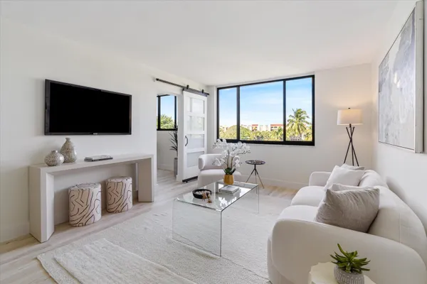 $315,000 | 755 Dotterel Road, Unit 1307, Delray Beach, FL 33444