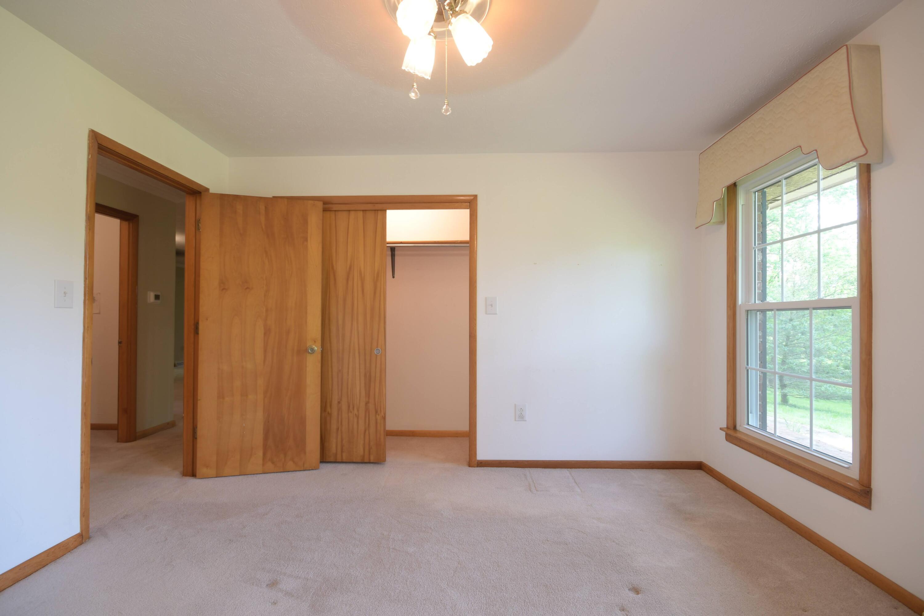 380 L E Junction Road Winchester, KY 40391 - Photo 42 of 82 Bedroom 2-8