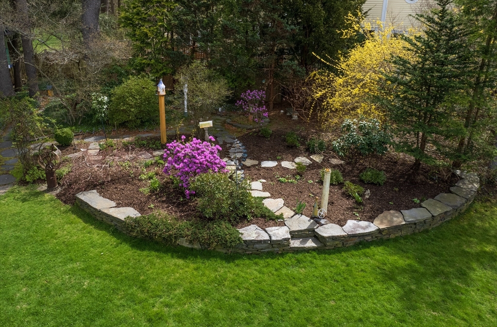 48 Lyman Road Northampton, MA 01060 - Photo 8 of 42 Gallery Image 8