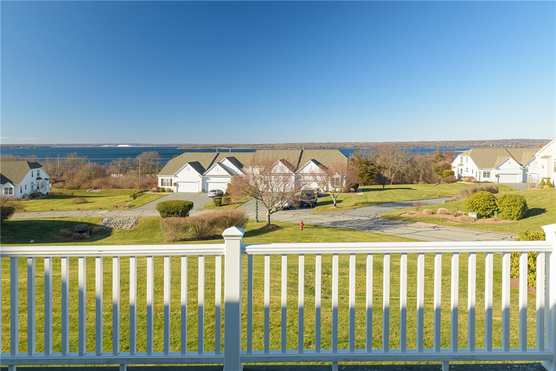 222 Rolling Hill Road Portsmouth, RI 02871 - Photo 11 of 43