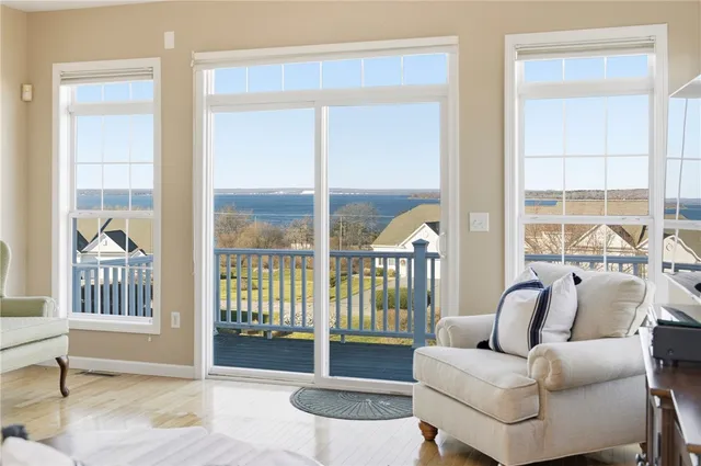 $875,000 | 222 Rolling Hill Road, Portsmouth, RI 02871