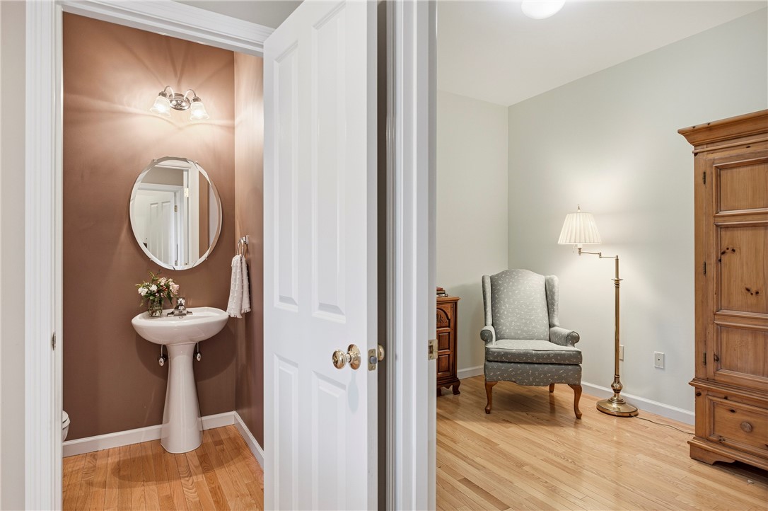 222 Rolling Hill Road Portsmouth, RI 02871 - Photo 30 of 43