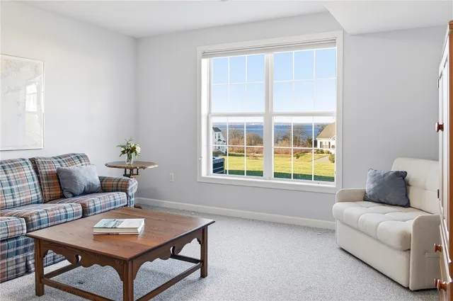 $875,000 | 222 Rolling Hill Road, Portsmouth, RI 02871