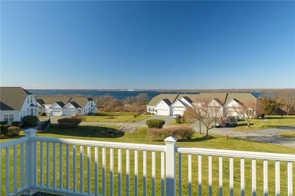 $850,000 | 222 Rolling Hill Road, Portsmouth, RI 02871