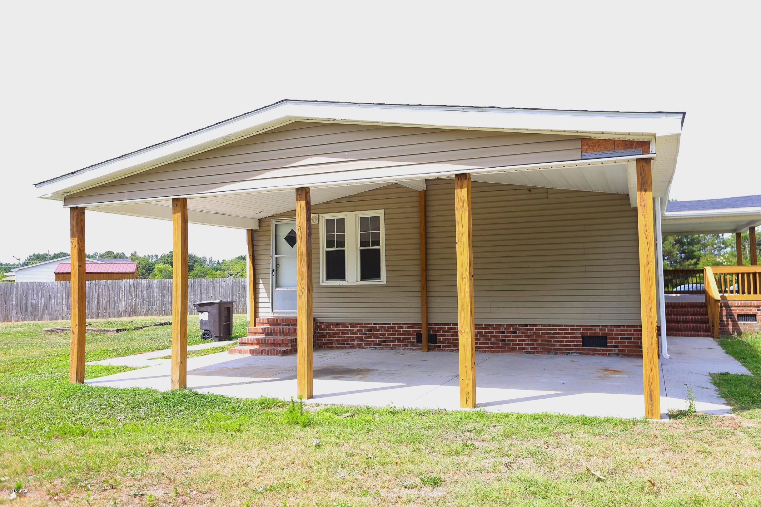 1833 Riggs Road Maysville, NC 28555 - Photo 5 of 28 5