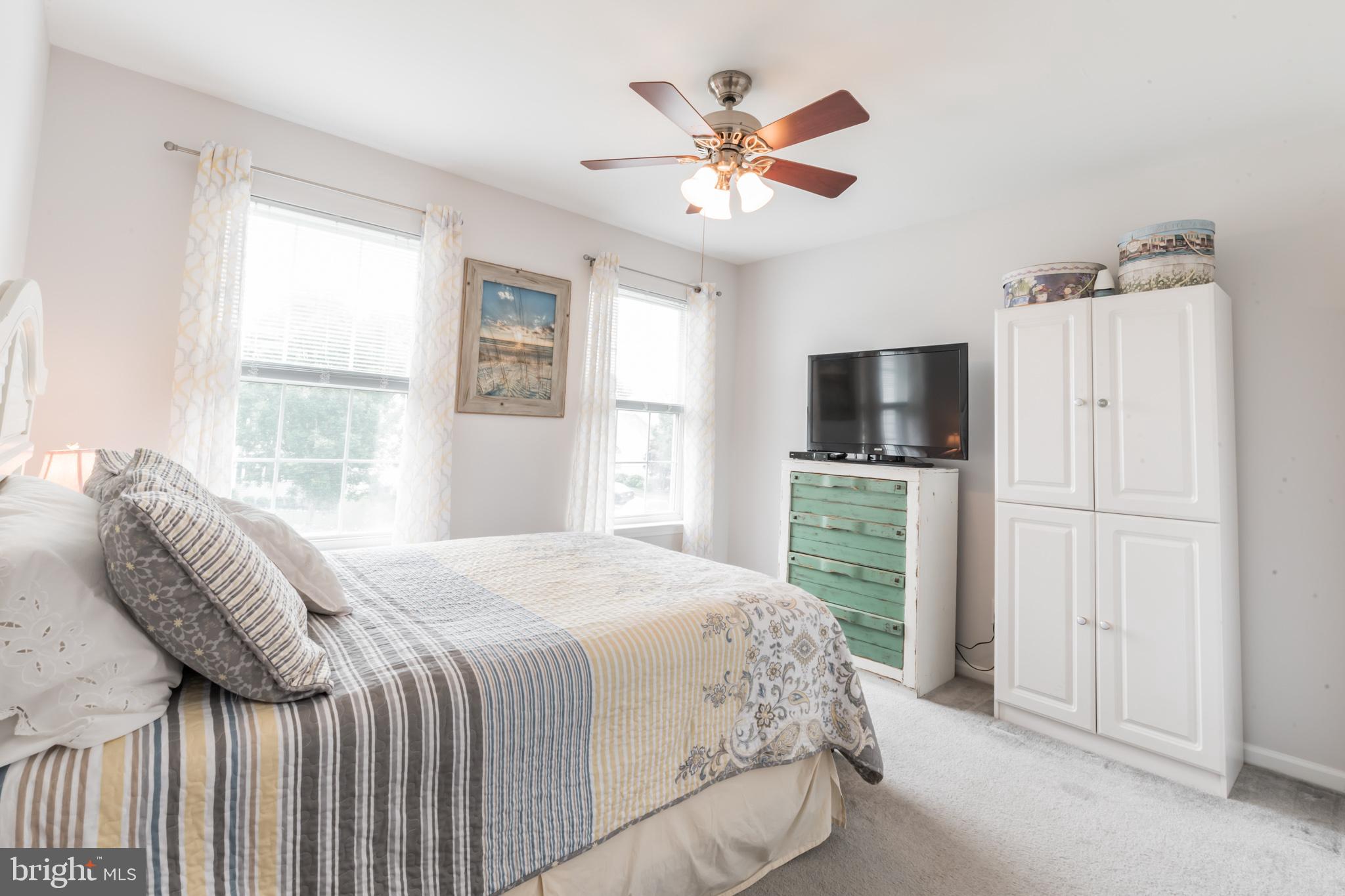 8 Lexington Park Road Sicklerville, NJ 08081 - Photo 24 of 33 Bedroom 2
