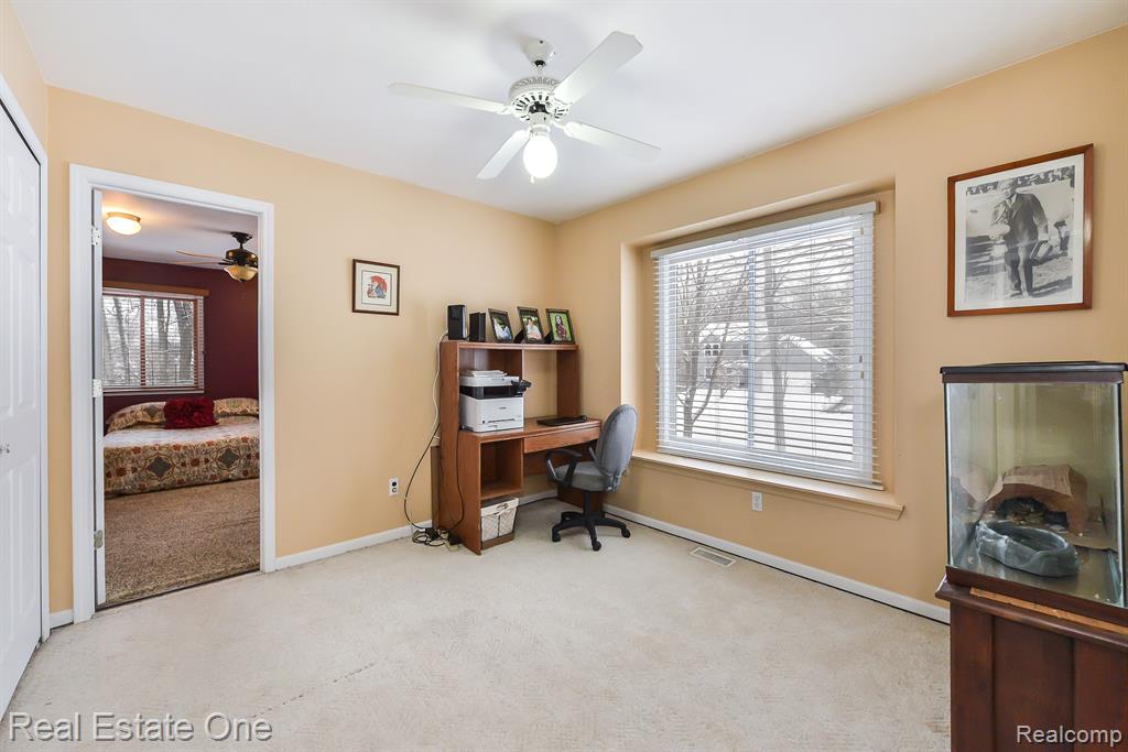 10834 Tree Line Drive Pinckney, MI 48169 - Photo 41 of 59