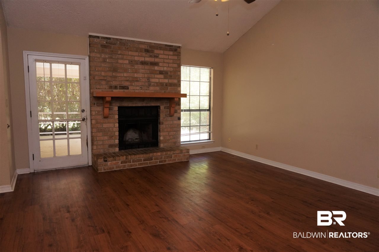 140 Dunbar Loop Daphne, AL 36526 - Photo 2 of 19