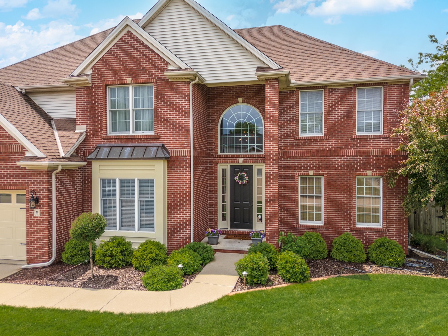 6 Conway Circle Bloomington, IL 61704 - Photo 2 of 69