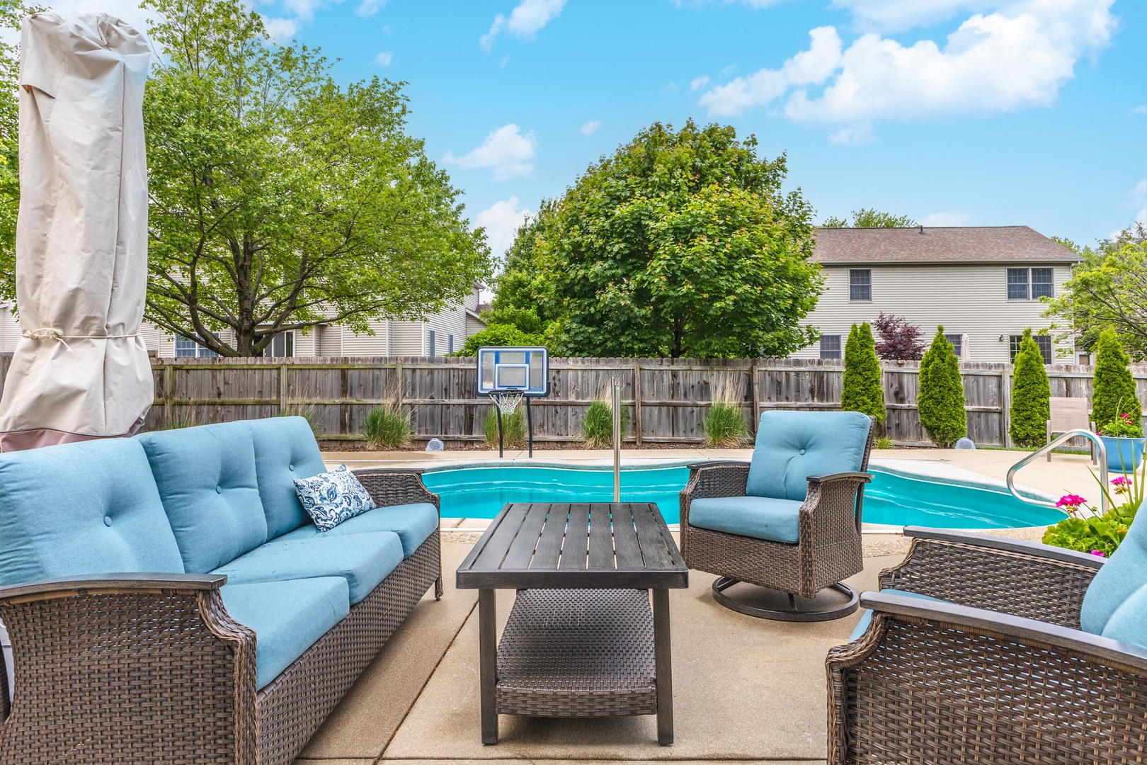 6 Conway Circle Bloomington, IL 61704 - Photo 49 of 69