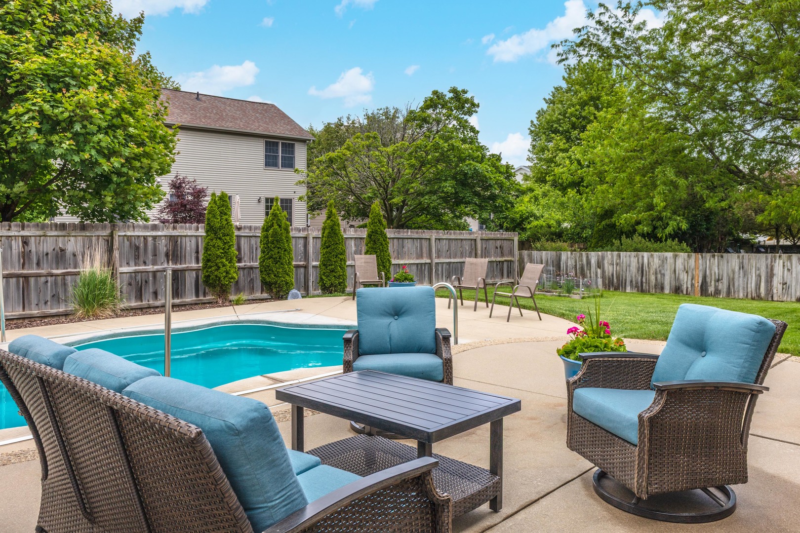 6 Conway Circle Bloomington, IL 61704 - Photo 51 of 69