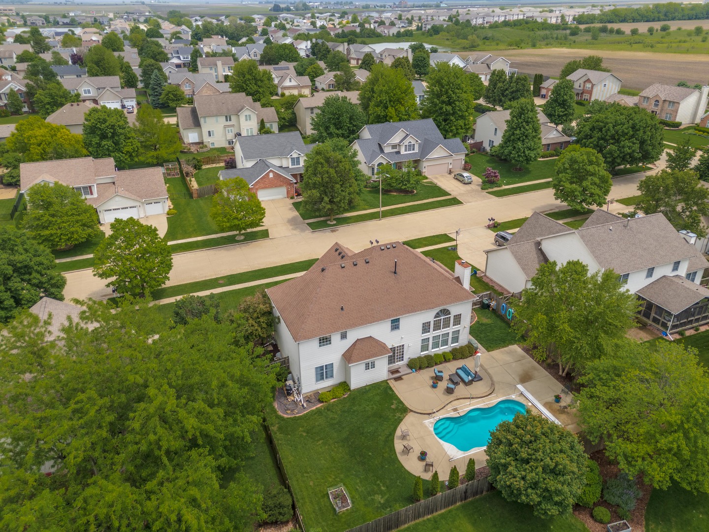 6 Conway Circle Bloomington, IL 61704 - Photo 64 of 69