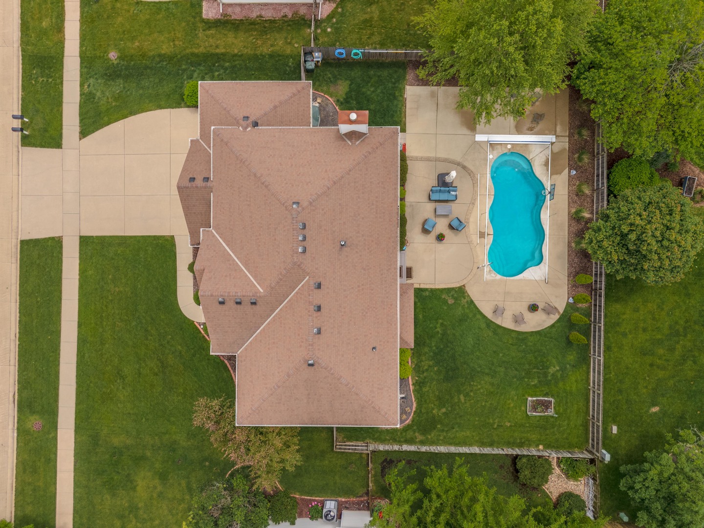 6 Conway Circle Bloomington, IL 61704 - Photo 65 of 69