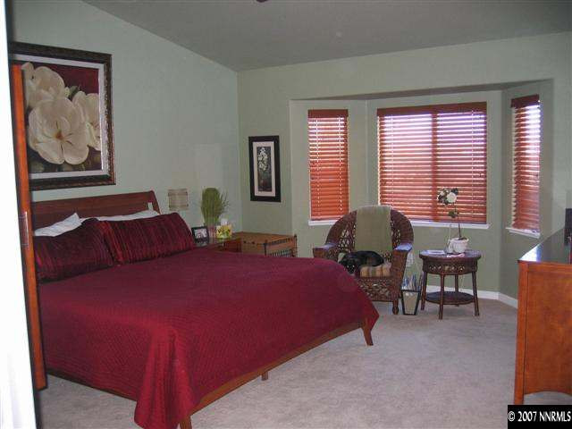 17105 Castle Pine Court Reno, NV 89511 - Photo 8 of 9 Photo 8