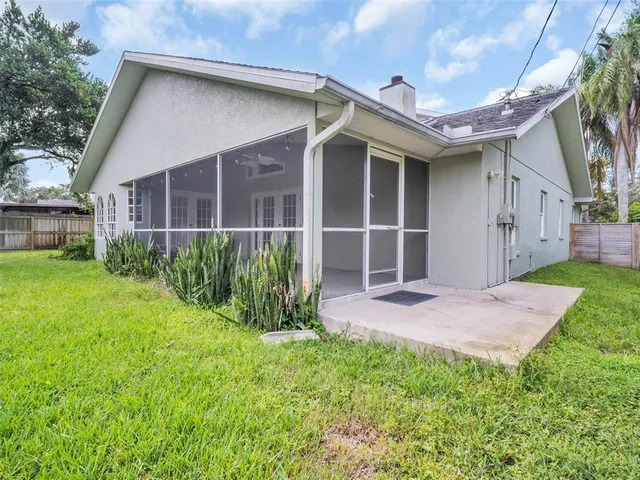 $575,000 | 640 Kenneth Way, Tarpon Springs, FL 34689