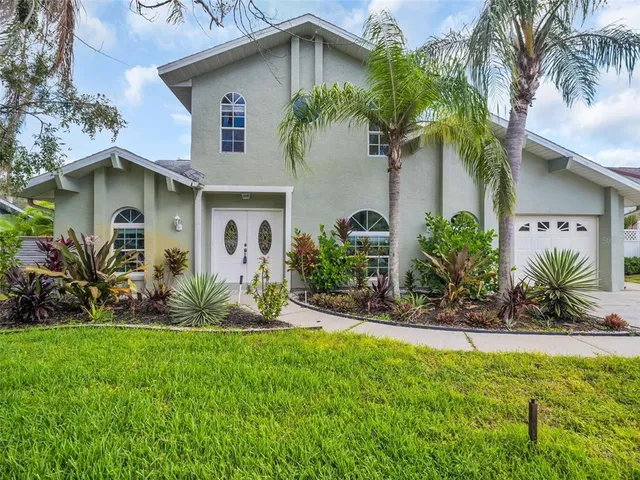 $575,000 | 640 Kenneth Way, Tarpon Springs, FL 34689