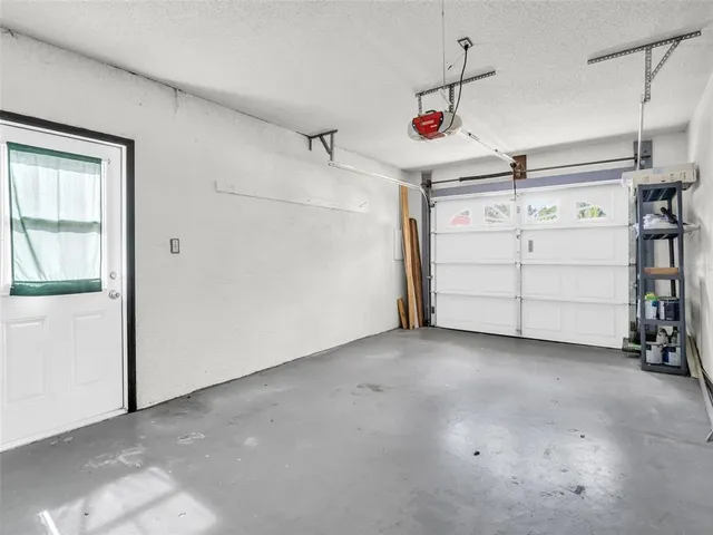 $575,000 | 640 Kenneth Way, Tarpon Springs, FL 34689