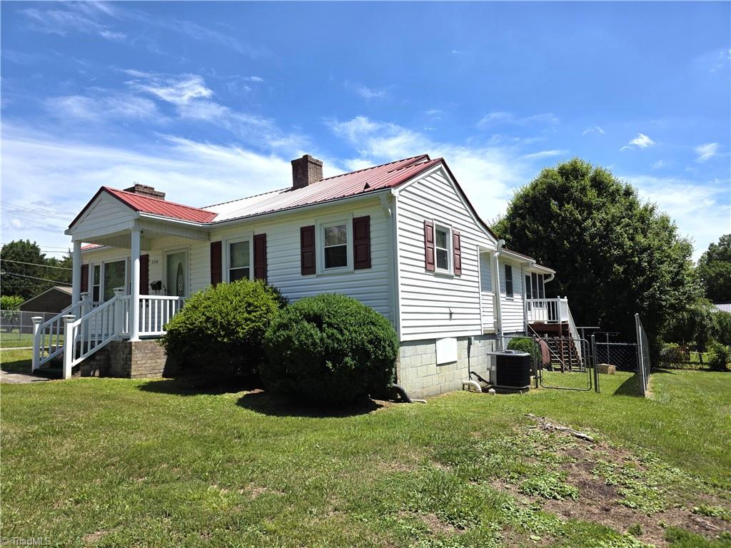 350 Linville Road Mount Airy, NC 27030 - Photo 2 of 18