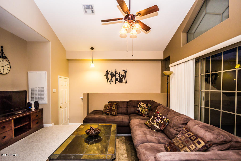 2801 North Litchfield Road, Unit 50 Goodyear, AZ 85395 - Photo 4 of 24 Living Room