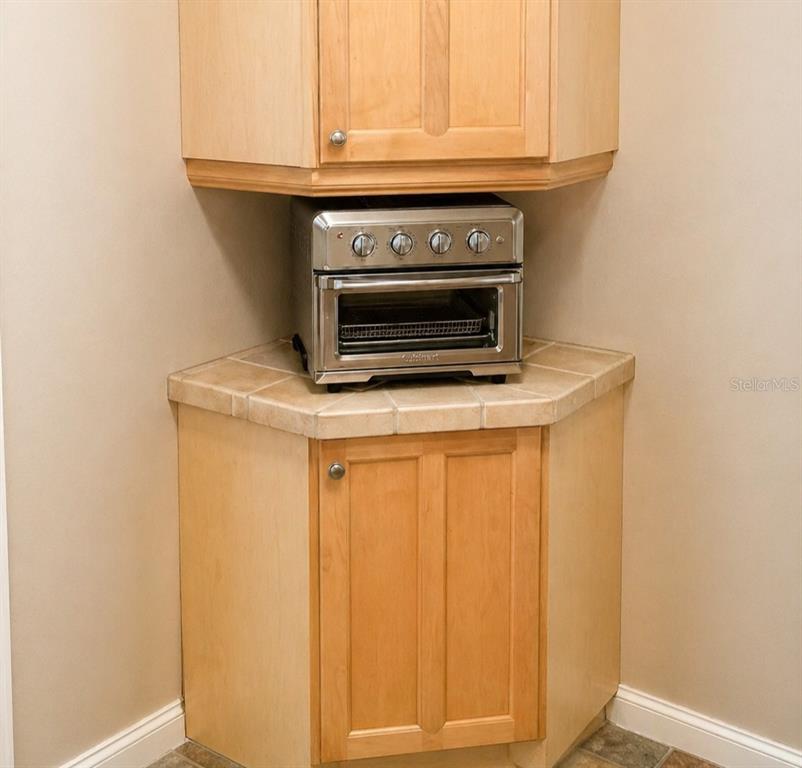 1900 Winter Park Road Winter Park, FL 32789 - Photo 15 of 22 a close view of a stove top oven sitting inside of a kitchen