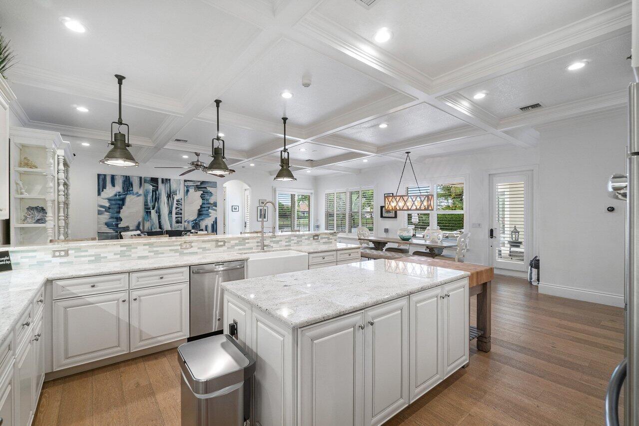 328 Rudder Cay Way Jupiter, FL 33458 - Photo 11 of 56 011-328RudderCayWay-Jupiter-FL-33458-SMA