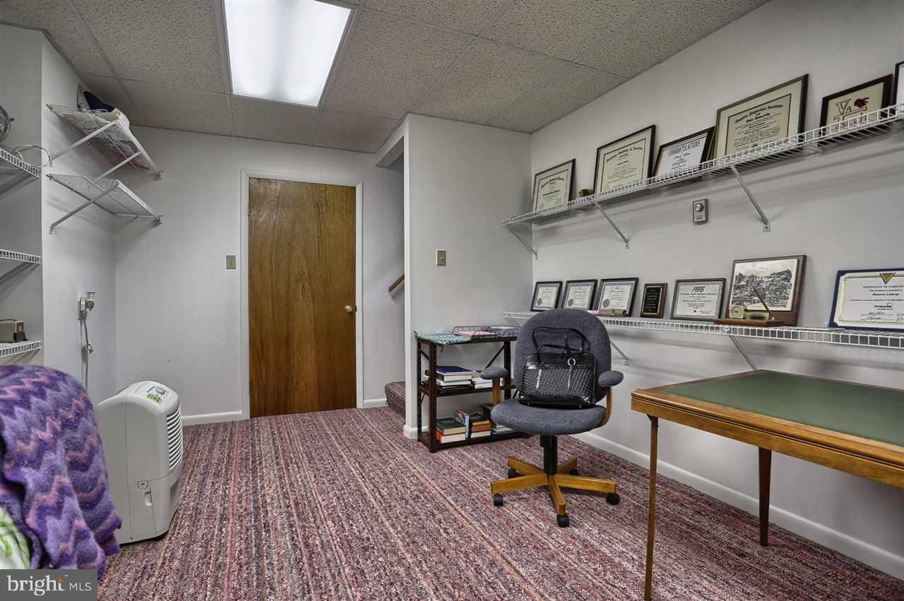 228 Regent Road Harrisburg, PA 17112 - Photo 18 of 25 Gallery Image 18