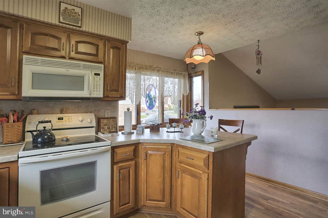 228 Regent Road Harrisburg, PA 17112 - Photo 9 of 25 Gallery Image 9