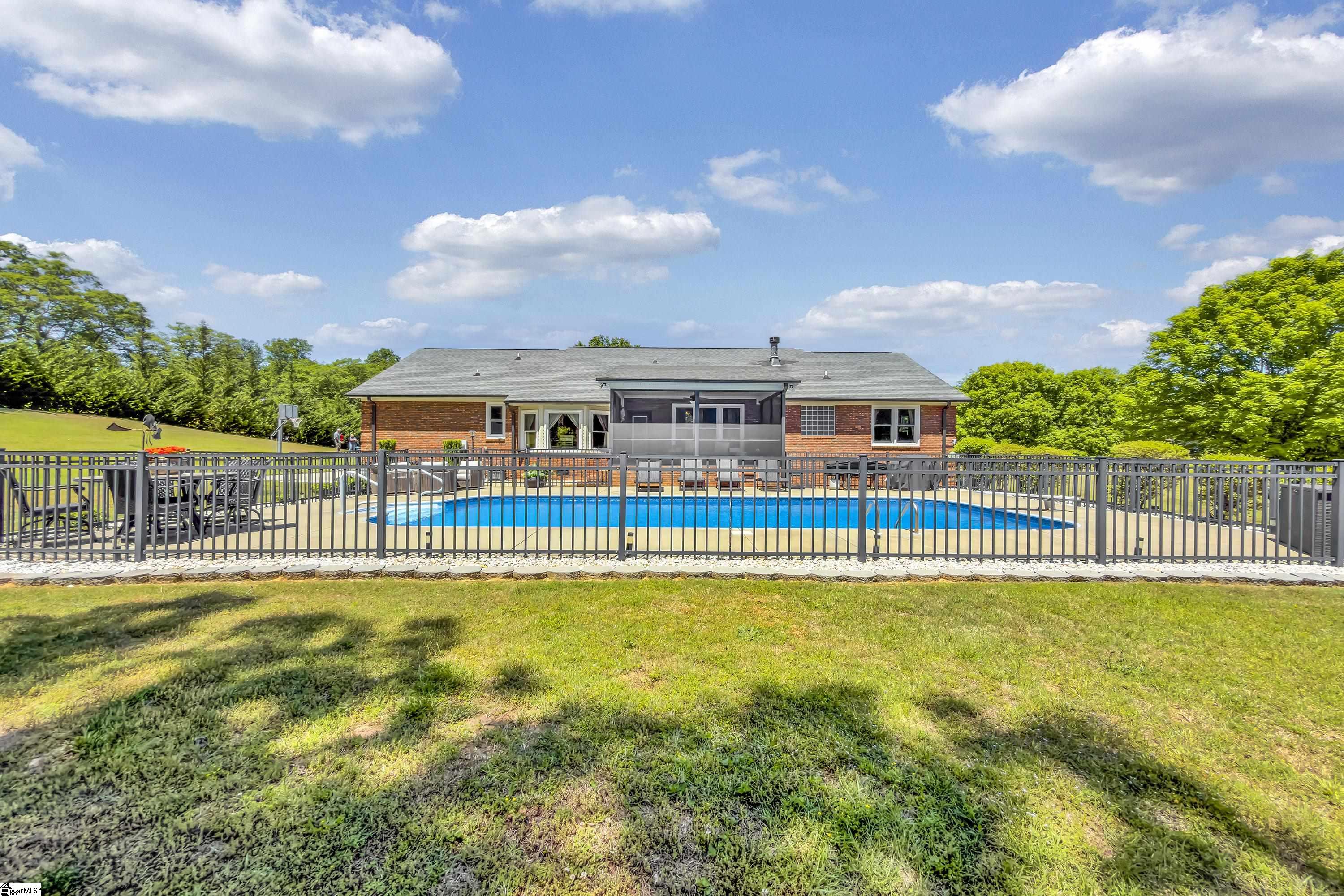 635 Dacusville Road Marietta, SC 29661 - Photo 3 of 43