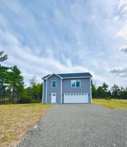 $449,900 | 1 Estes Drive, Standish, ME 04085