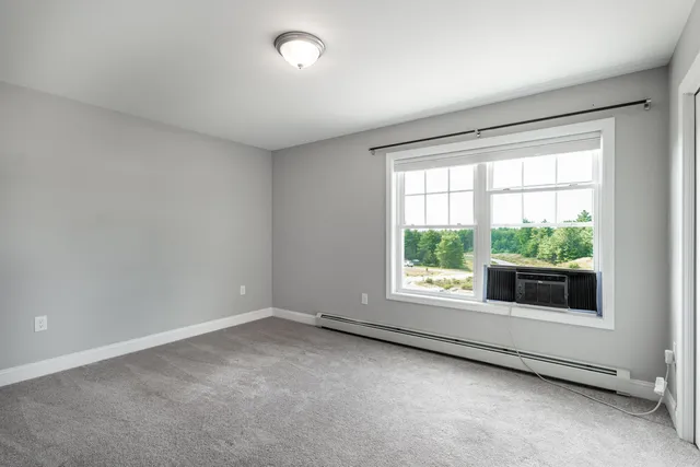 $449,900 | 1 Estes Drive, Standish, ME 04085