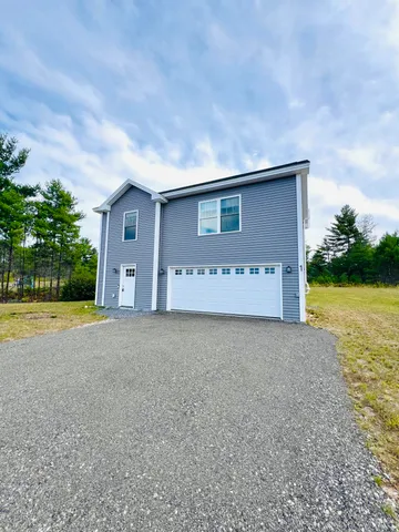 $449,900 | 1 Estes Drive, Standish, ME 04085