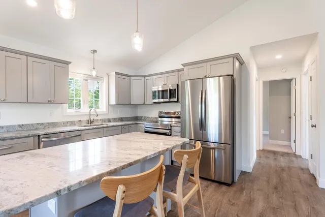 $449,900 | 1 Estes Drive, Standish, ME 04085