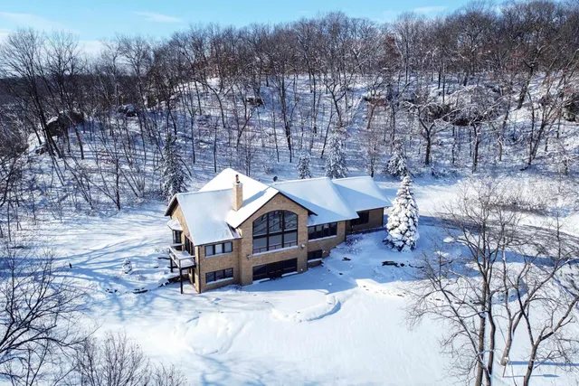 $1,825,000 | 5949 Korback Road, Spring Green, WI 53588