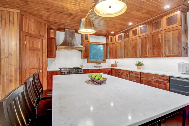 $1,825,000 | 5949 Korback Road, Spring Green, WI 53588