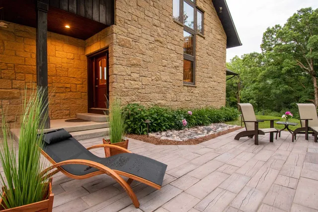 $1,825,000 | 5949 Korback Road, Spring Green, WI 53588