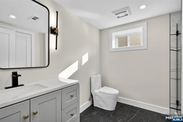 $1,650,000 | 70 Anderson Drive, Clifton, NJ 07013